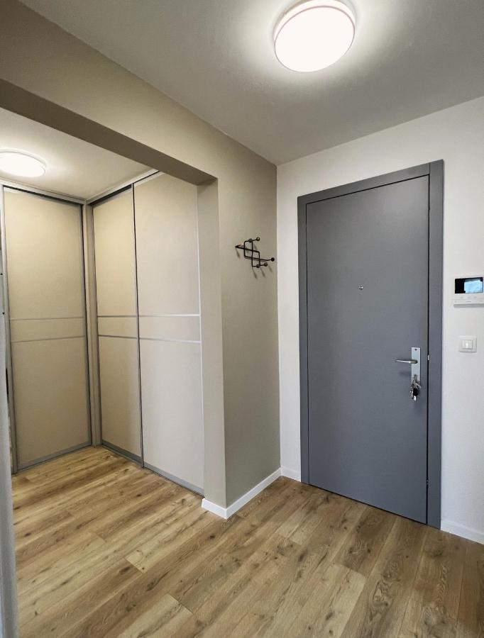 Cozy Stay Apartment Trenčín المظهر الخارجي الصورة