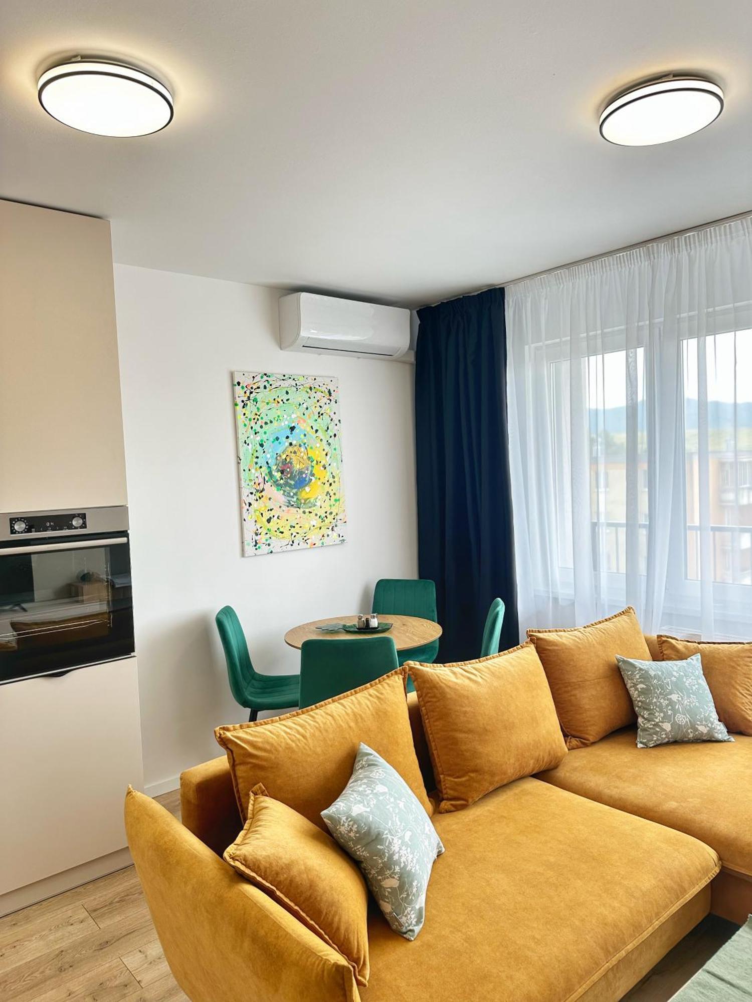 Cozy Stay Apartment Trenčín المظهر الخارجي الصورة
